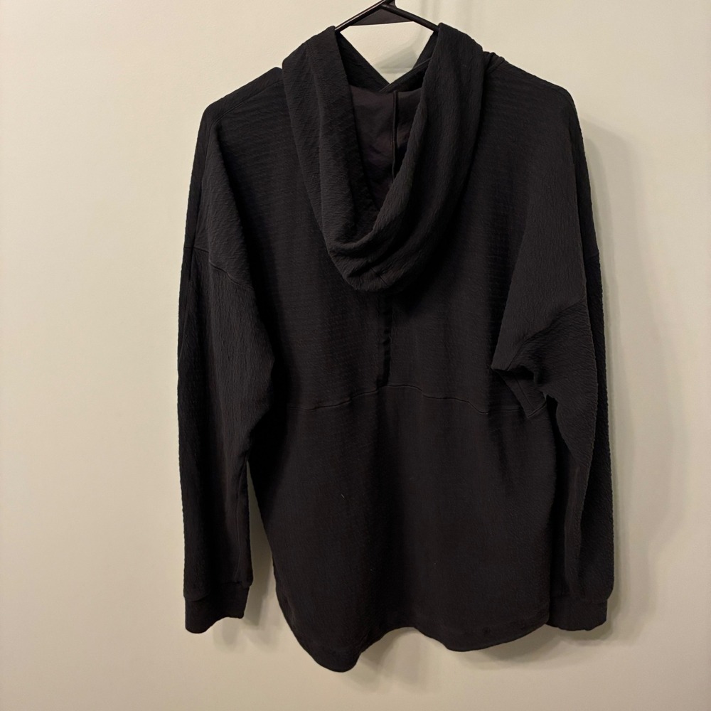 Nike Yoga Dri-FIT Hoodie Mens Medium Black Textured Pullover DV9875-010 - Picture 2 of 10